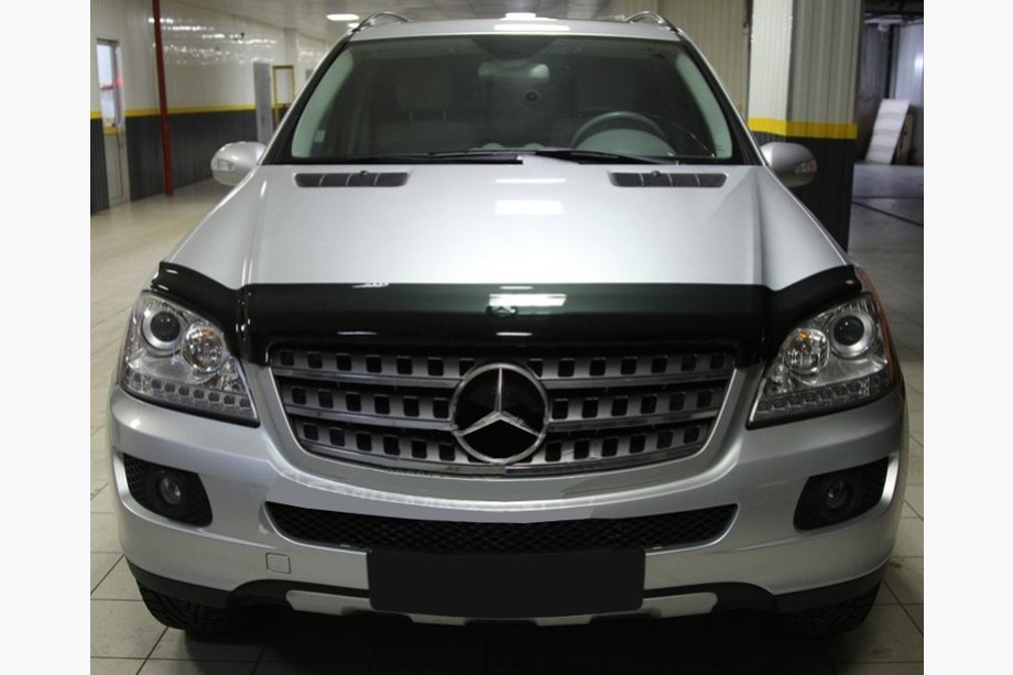 Mercedes ML W164 2005–2011 Deflektor kapoty (SIM) Image