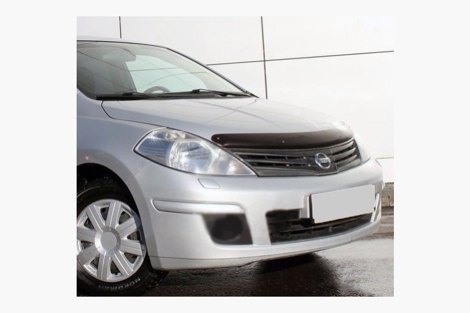 Nissan Tiida 2004–2011 Deflektor kapoty (SIM) Image