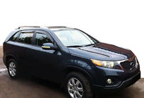 Kia Sorento II XM 2009–2014 Ofuky okien (4 ks, SIM) fotografia 1