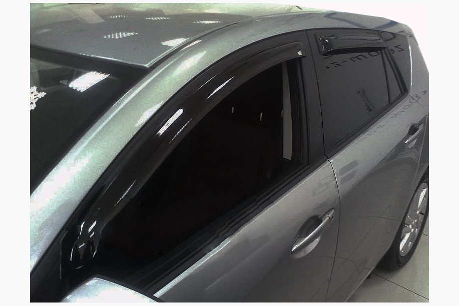 Mazda 3 2009–2013 Ofuky okien HB (4 ks, SIM) Image