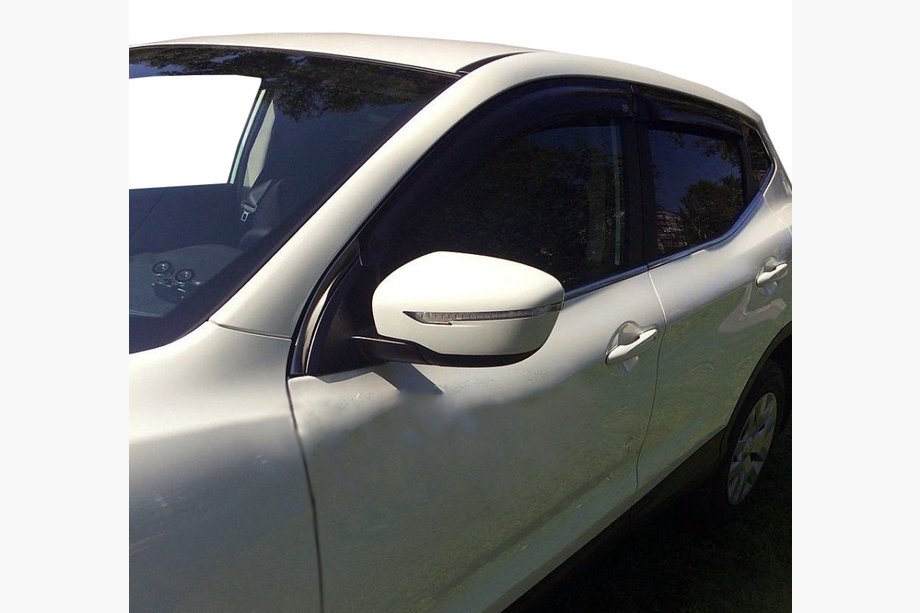 Nissan Qashqai 2014–2021 Deflektory okien (4 ks, SIM) Image