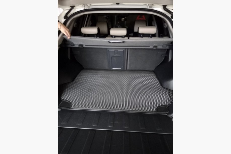 Renault Koleos 2008–2016 Vanička do kufra (EVA, čierna) Fotografia 1