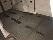 Volkswagen T5 2010–2015 Podlahové rohože EVA V1 (dlhá verzia, kompletný set do celého interiéru, čierne) fotografia 1