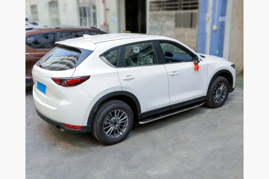 Mazda CX-5 2017–2025 Originálne bočné nášľapy V2 (2 ks) Image