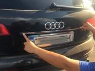 Audi Q7 2005–2015 Chrómová lišta nad ŠPZ Carmos (nerez) fotografia 1