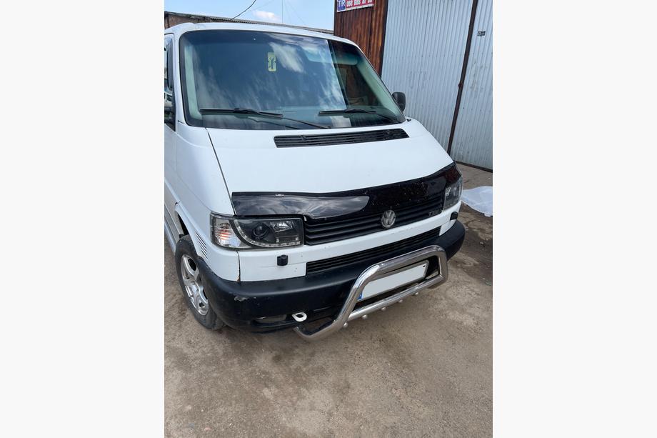 Volkswagen T4 Transporter 1990–2003 Deflektor kapoty (priame svetlomety) (HIC) Image