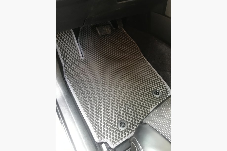 Toyota Rav 4 2013–2018 EVA autokoberce (čierne) Image
