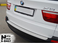 BMW X5 E70 2007–2013 Nerezová lišta na zadný nárazník NataNika (nerez) fotografia 1
