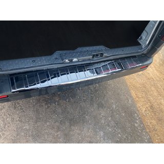 Lišta na zadný nárazník čierny chróm (nerez) Opel Vivaro 2015–2019 fotografia 1