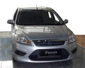 Ford Focus II 2005–2008 Lišta predného nárazníka Sedan (na lakovanie) fotografia 1