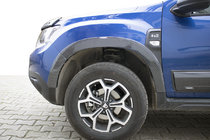 Renault Duster 2018–2024 Široké rozširovače blatníkov (8 ks, ABS, karbónový vzhľad) fotografia 1