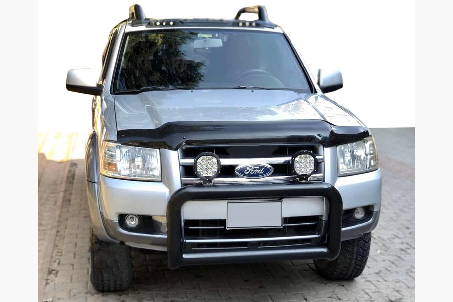Ford Ranger 2007–2011 Deflektor kapoty EuroCap (2007-2009) Image