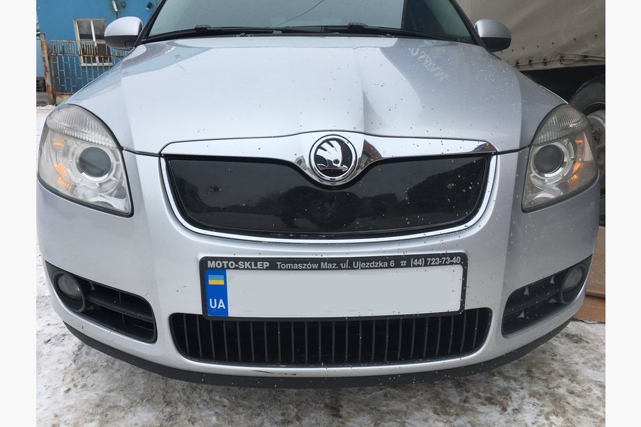 Skoda Fabia 2007–2014 Zimný kryt masky chladiča (2007-2010, horný) Image