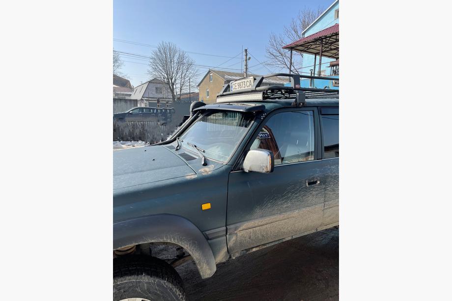 Toyota Land Cruiser 80 1990–1997 Clona na čelné sklo Image