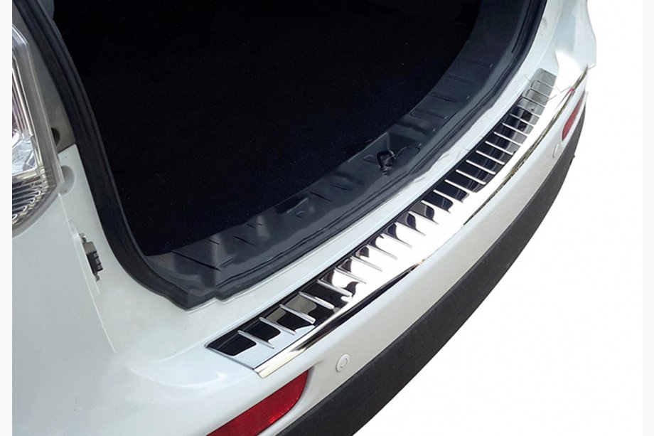 Mitsubishi Outlander 2012–2021 Ochranná lišta zadného nárazníka OmsaLine (2012-2015, nerez) Image