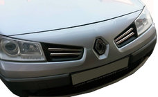 Renault Megane II 2004–2009 Lišty na mriežku chladiča (model 2006↗, 4 ks, nerez) Carmos - turecká oceľ fotografia 1