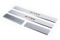 Dodge Nitro 2006–2011 Nerezové lišty prahov Carmos – spodná časť fotografia 1