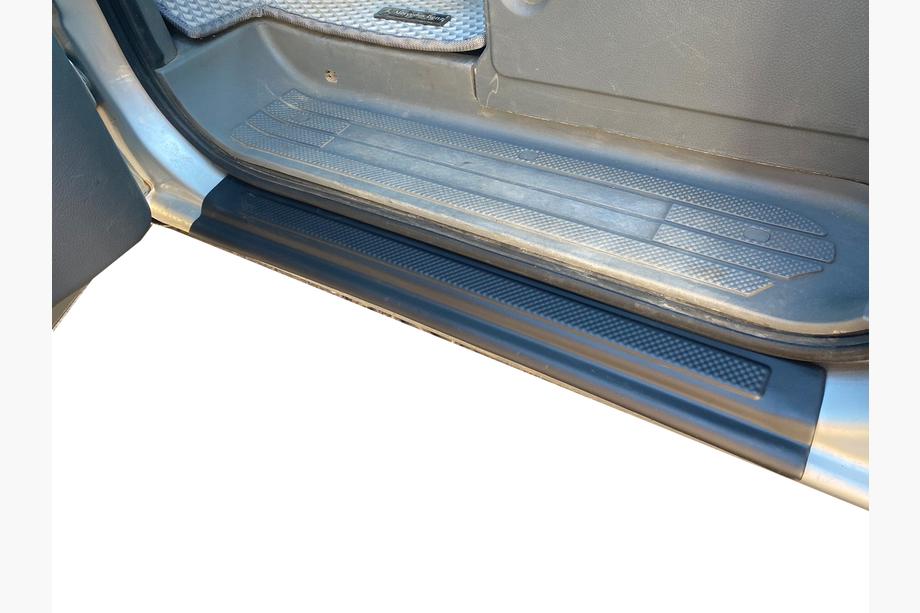 Mercedes Viano 2004–2014 Kryty prahov EuroCap (2 ks, ABS) Image