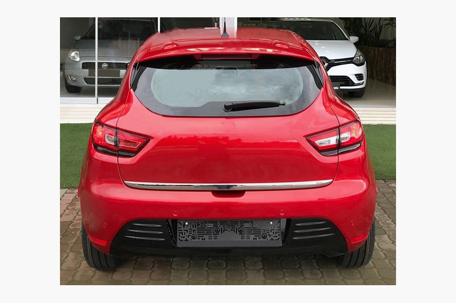 Renault Clio V 2019– Ochranná lišta hrany kufra (nerez) Carmos - turecká oceľ Image