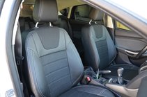 Ford Focus III 2011–2017 Modelové poťahy sedadiel z ekokože Brothers Dynamic fotografia 6