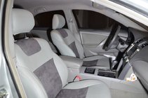 Toyota Camry 2006–2011 Autopoťahy (koženka ↗ náhrada Alcantary, Elite) fotografia 4