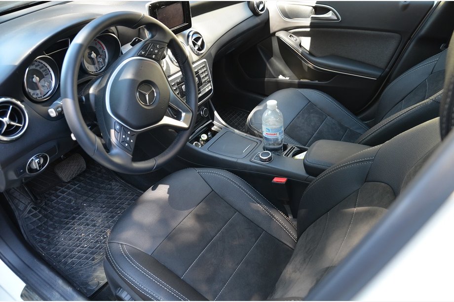 Mercedes GLA X156 2014–2019 Poťahy na sedadlá SoyuzAuto Leather Style Image