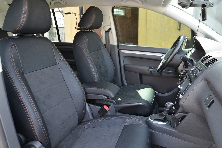 Volkswagen Touran 2003–2010 Autopoťahy SoyuzAuto Leather-style Image