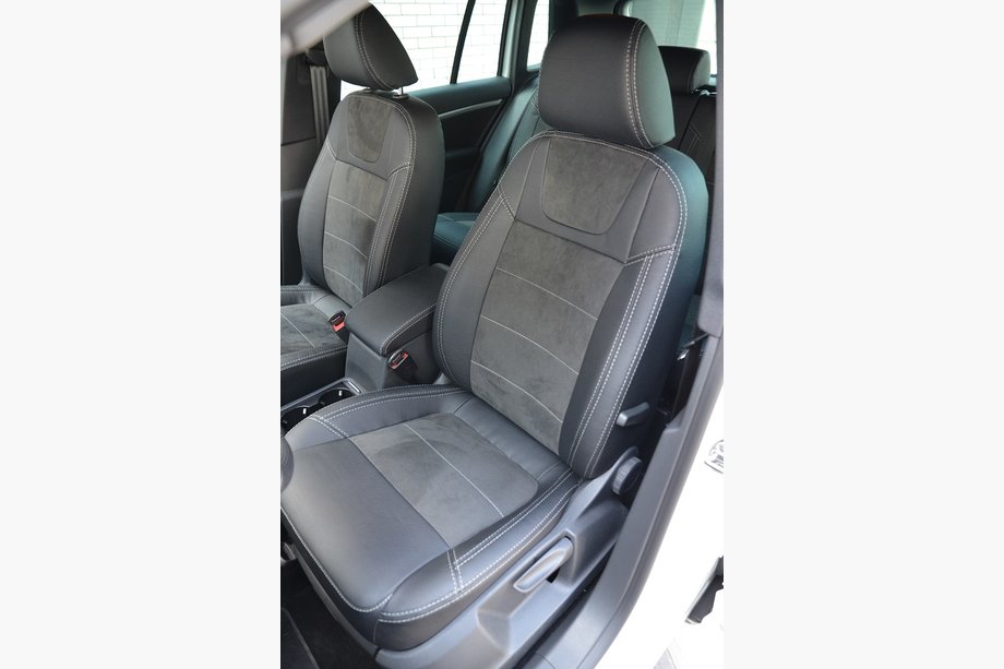 Volkswagen Tiguan 2007–2016 Autopoťahy na sedadlá SoyuzAuto Leather style Image