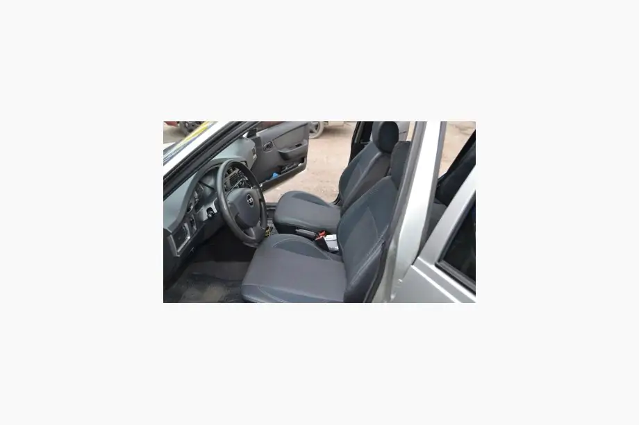 Daewoo Nexia 1995–2016 Modelové poťahy z ekokože Brothers Premium Image
