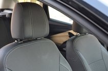 Ford Kuga/Escape 2013–2019 Autopoťahy (látka↗eko koža, Premium) fotografia 2