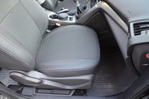 Ford Kuga/Escape 2013–2019 Autopoťahy (látka↗eko koža, Premium) fotografia 4
