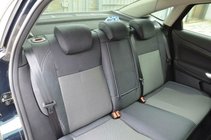 Ford Mondeo 2008–2014 Autopoťahy na sedadlá (eko koža↗tkanina, Premium) fotografia 5