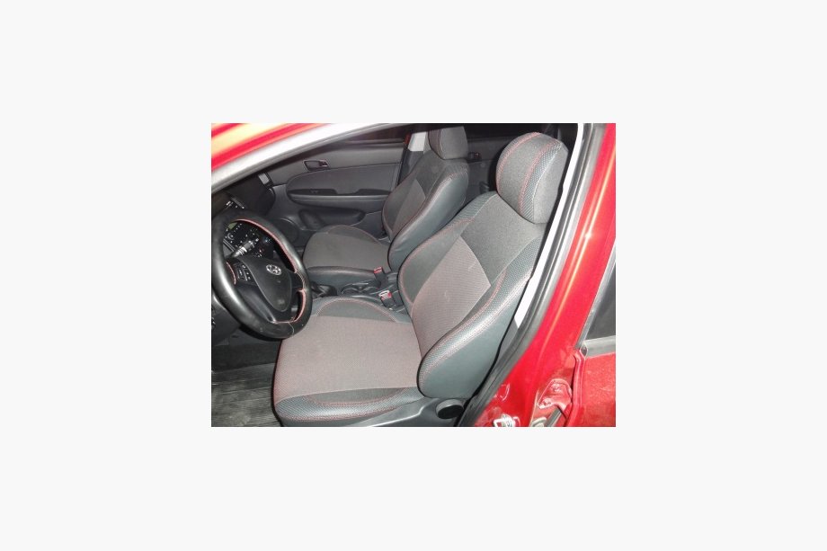 Hyundai I-30 2007–2011 Novinka! Autopoťahy z ekokože Brothers Premium Image