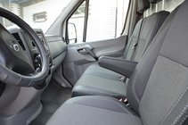 Mercedes Sprinter W906 2006–2018 Autopoťahy (eko koža + látka, Premium) fotografia 2