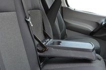 Volkswagen Crafter 2006–2016 Autopoťahy (koženka↗látka, Premium) 1+1 fotografia 6