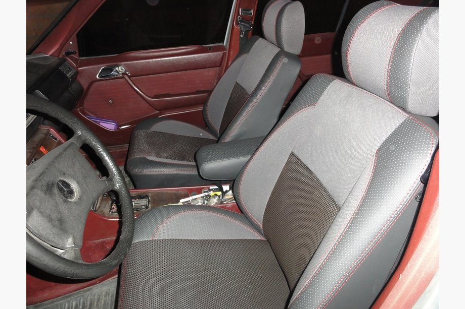 Mercedes E-trieda W124 1984–1997 Autopoťahy (koženka↗látka, Premium) Image