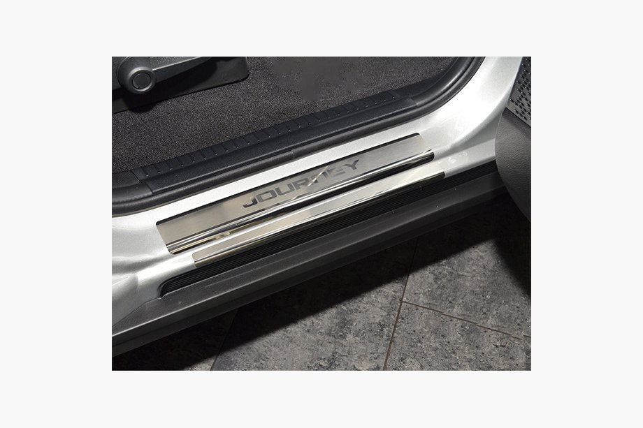 Dodge Journey 2008–2020 Kryty prahov Nataniko Premium (8 ks, nerez) Image