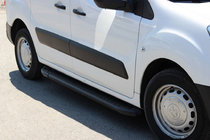 Peugeot Partner Tepee 2008–2018 Bočné nášľapy Allmond Black (2 ks, hliník) fotografia 1