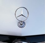 Mercedes S-class W220 1998–2005 Emblém 220 Mercedes fotografia 1