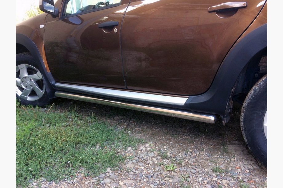 Renault Duster 2008–2017 Bočné nerezové rúrky bez vložiek (2 ks) 60 mm Image
