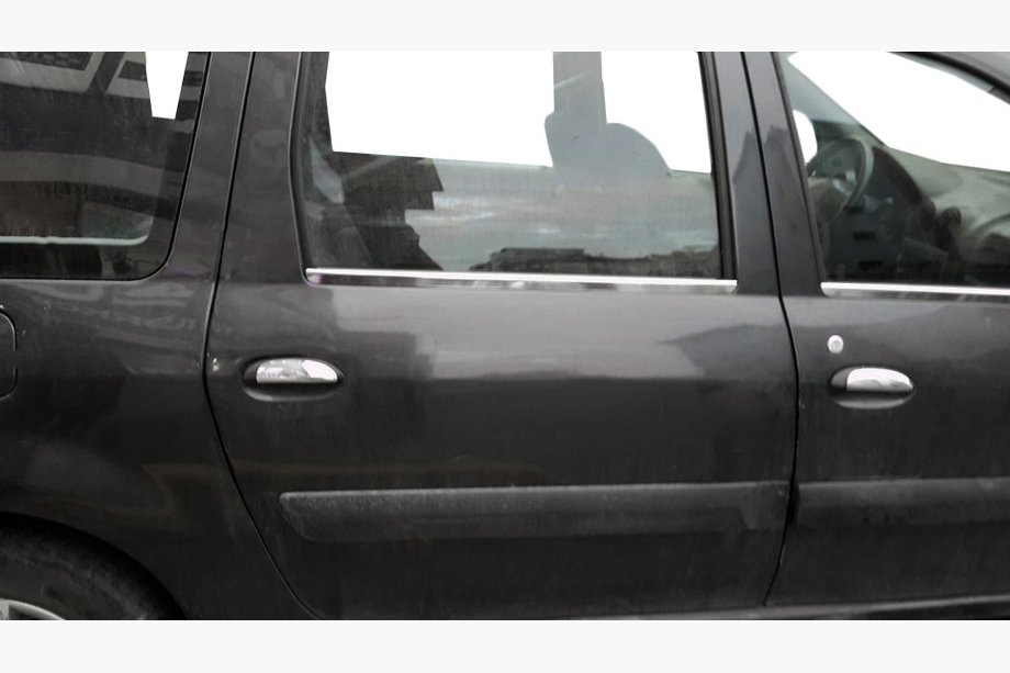 Dacia Logan MCV 2004–2014 Chrómové kryty kľučiek dverí (4 ks, nerez) Carmos - turecká oceľ Image