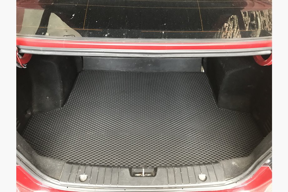 Chevrolet Aveo T200 2002–2008 Vanička do kufra (EVA, čierna) Image