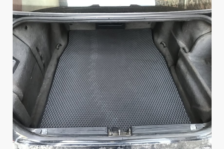 BMW 7 Series E38 1994–2001 EVA rohož do kufra (čierna) Image