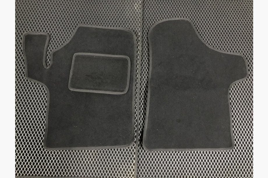 Mercedes Vito W639 2004–2014 Textilné koberce do interiéru (Velgum) Image