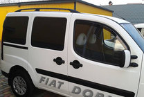 Fiat Doblo I 2001–2005 Čierne strešné lyžiny fotografia 3