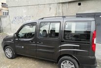 Fiat Doblo I 2001–2005 Čierne strešné lyžiny fotografia 2