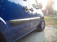 Fiat Doblo I 2005–2010 Dverové lišty – úzky model (4 ks, nerez) OmsaLine – talianska nehrdzavejúca oceľ fotografia 2