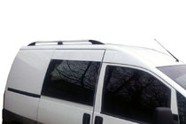 Citroen Jumpy 1996–2007 Chrómové strešné lyžiny Krátky rázvor, plastové pätky fotografia 1