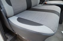 Volkswagen T4 Caravelle/Multivan 1990–2003 Autopoťahy (koženka↗látka, Premium) Predné sedadlá 1+1 fotografia 4