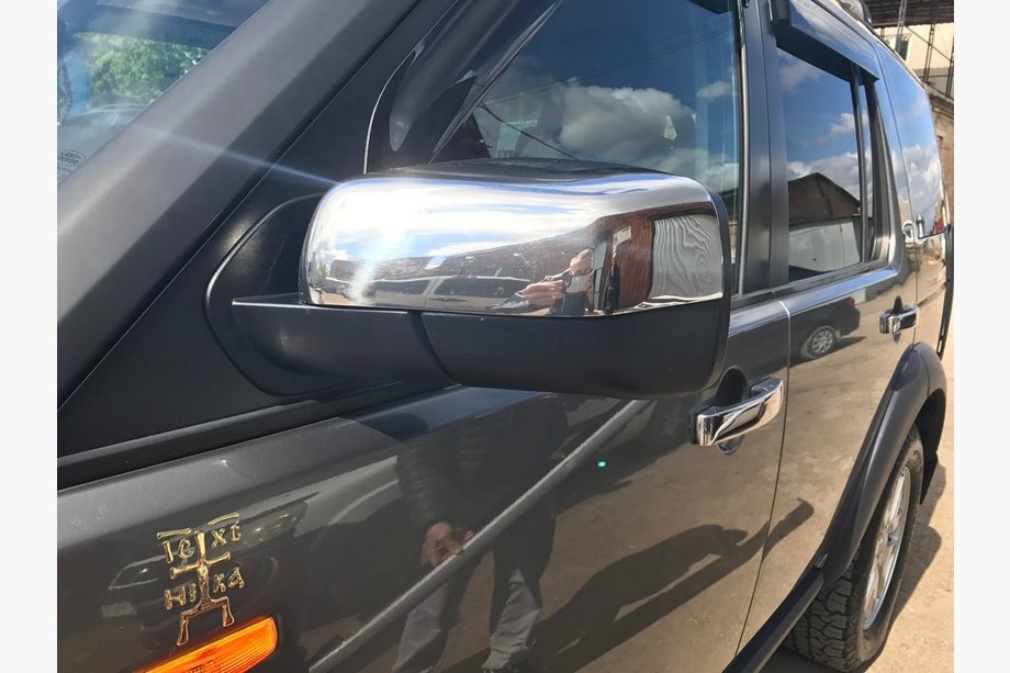 Range Rover III L322 2002–2012 Nerezové chrómové kryty spätných zrkadiel (2 ks) OmsaLine – talianska nehrdzavejúca oceľ Fotografia 3
